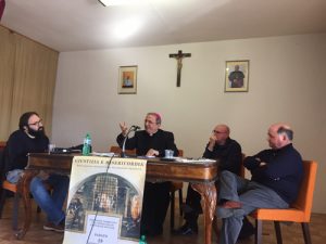 foto-seminario-ceam-carceri-016-al-centro-vescovo-cibotti