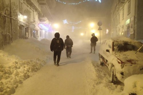 Neve ad Agnone (foto Vittorio Labanca)