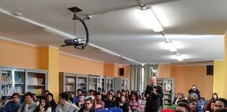 giornata di formazione, incontro Carabinieri-studenti