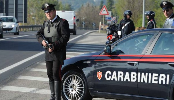 foto controlli Carabinieri