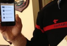 controllo Carabinieri smartphone
