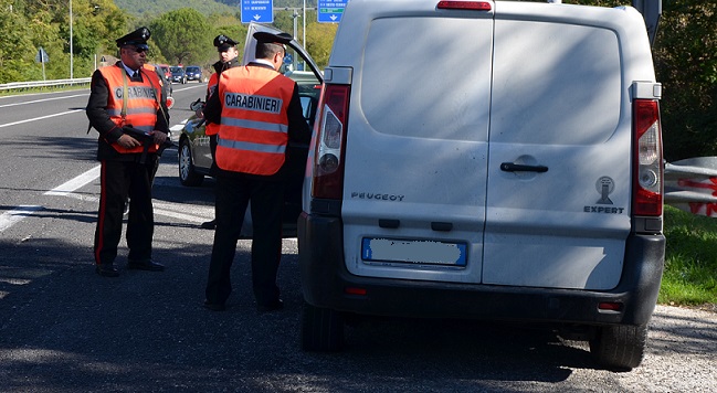 controlli Carabinieri