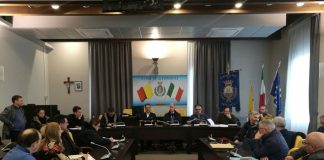 commissione aperta al pubbico