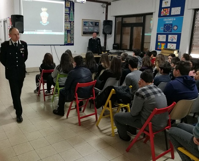 Formazione alla legalità, incontro tra Carabinieri e studenti a Isernia