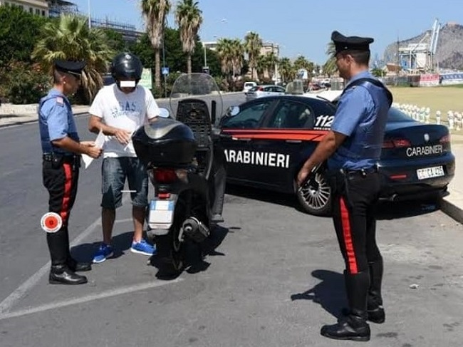 posto di blocco Carabinieri