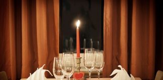 cena lume di candela