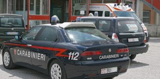 carabinieri auto