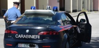 autovettura carabinieri