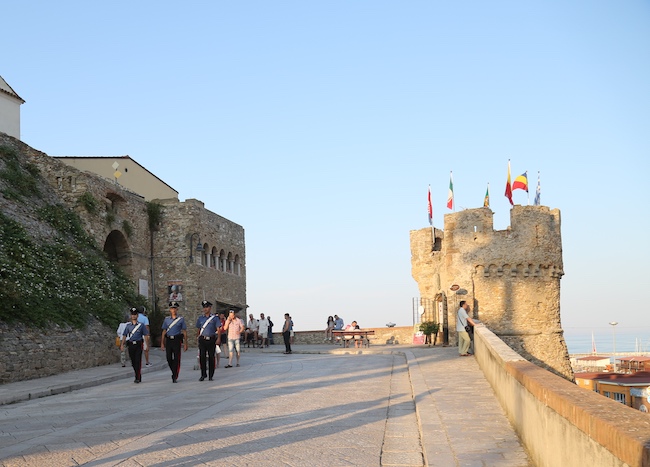 pattuglia a piedi a termoli