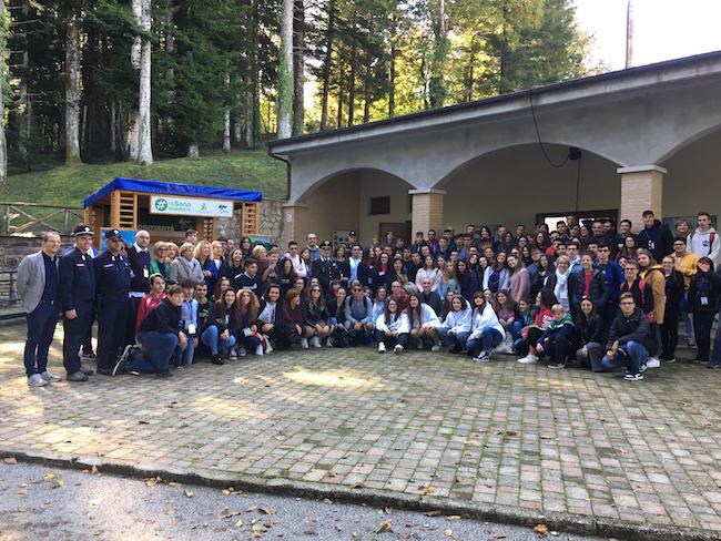 carabinieri con studenti isernia