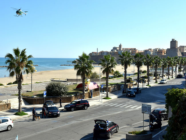 controlli dei carabinieri termoli