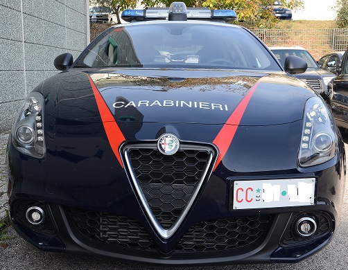 auto carabinieri