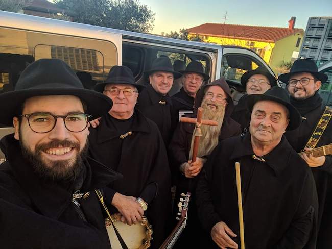 gruppo folk canoro tradizioni amiche