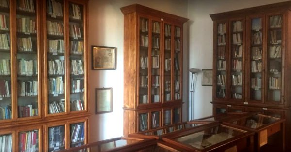 biblioteca agnone