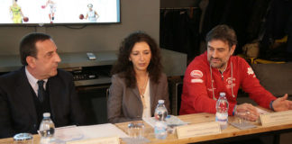 Antonella Palmieri tra il presidente di Lbf Protani ed il coach Sabatelli