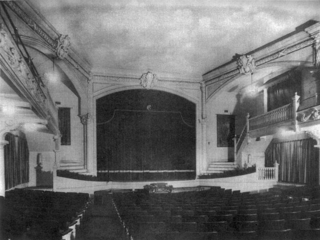 crown theatre