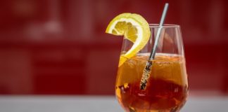 aperitivo aperol spritz