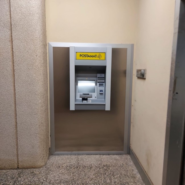 atm postamat san giacomo degli schiavoni