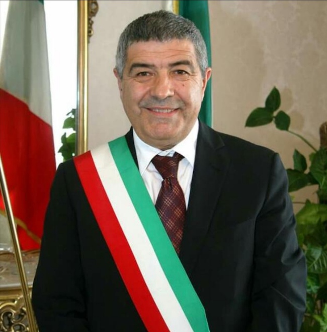 sindaco giuseppe di pilla