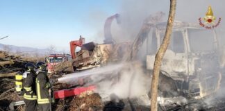 isernia incendio macchina agricola