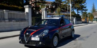 alfa giulietta carabinieri