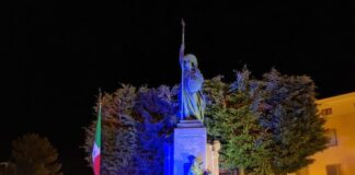 monumento caduti agnone blu