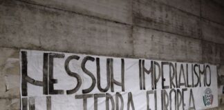 Guerra in Ucraina, striscioni di CasaPound: “Nessun imperialismo in terra europea”