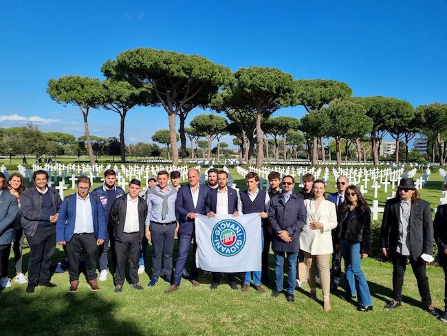 cimitero nettuno