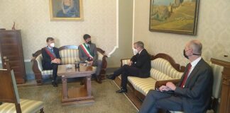 incontro ambasciatore ed llewellyn