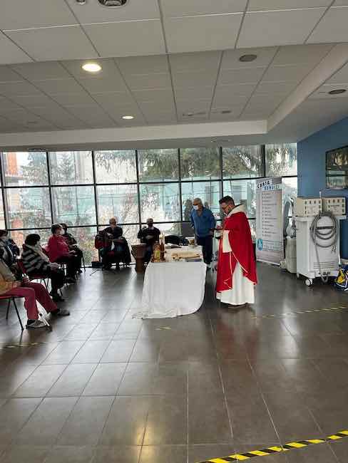 celebrazione santa lucia a villa maria