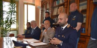 Cocaina trovata in casa, arrestati due giovani