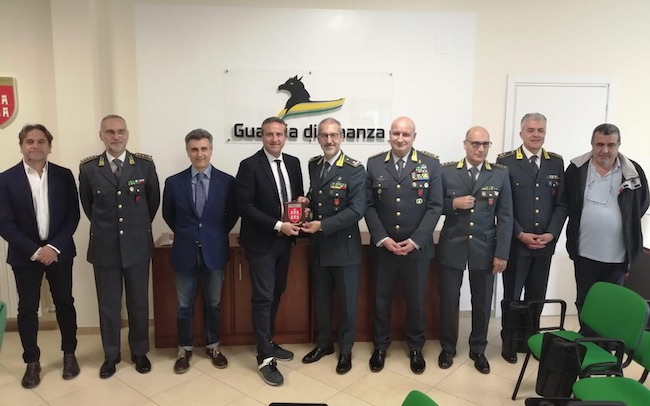 Incontro tra vertici regionali GdF e Agenzia delle Dogane e Monopoli a Campobasso