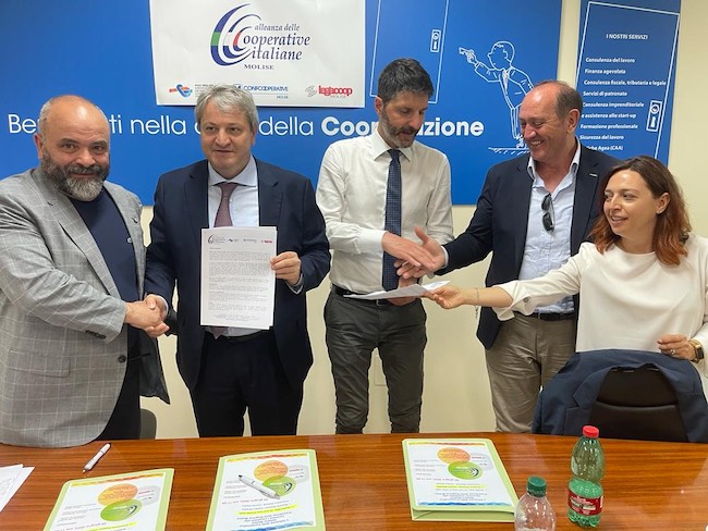 sottoscrizione documento candidati