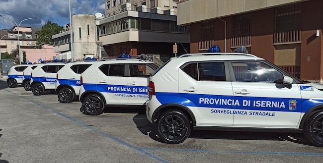 nuove auto polizia isernia