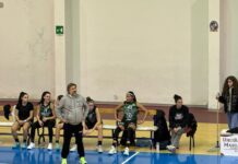 coach sabatelli osserva situazione