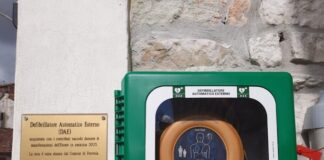 defibrillatore automatico esterno duronia