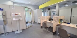 rinnovato ufficio postale barenello