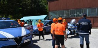 La polizia di Isernia incontra i ragazzi del Campo Scuola organizzato dalla Protezione Civile di Castelpetroso