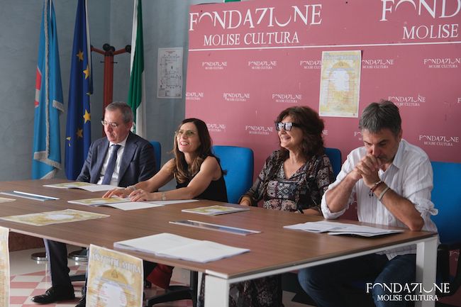 conferenza tra antiche mura-2024