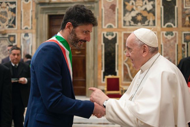 gravina papa francesco