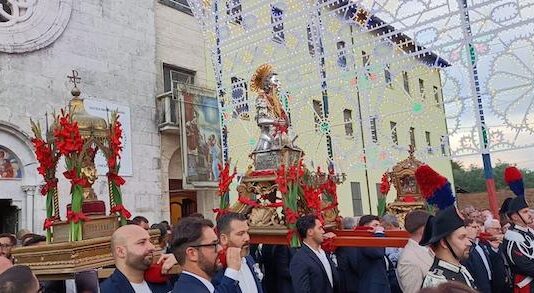 santi patroni processione
