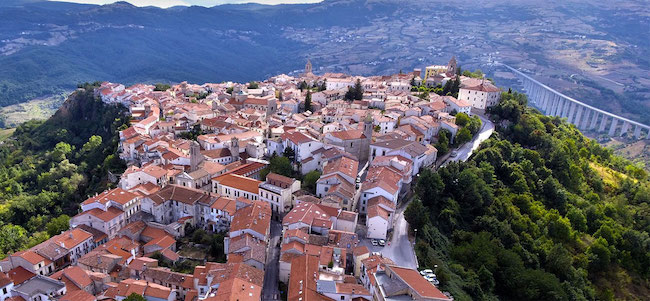 agnone veduta aerea