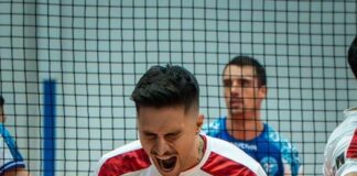 Volley A3, Spike Devils Campobasso battono Napoli 3-1 esultanza di arienti