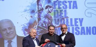 Festa del Volley Molisano 2025: Campobasso celebra eccellenze e protagonisti nazionali putilano omaggia de giorgi