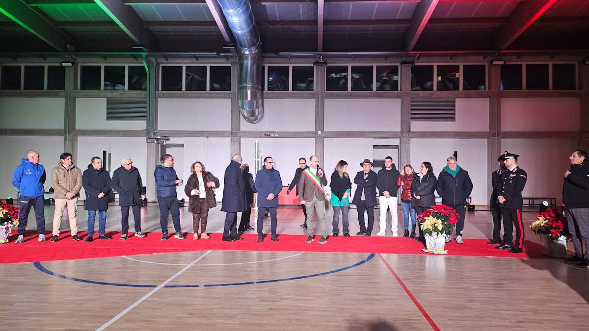 inaugurazione palasport interno