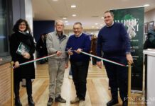 Campobasso, al Palazzo Gil la mostra Impressionismo con opere e fotografie di Monet taglio nastro impressionismo