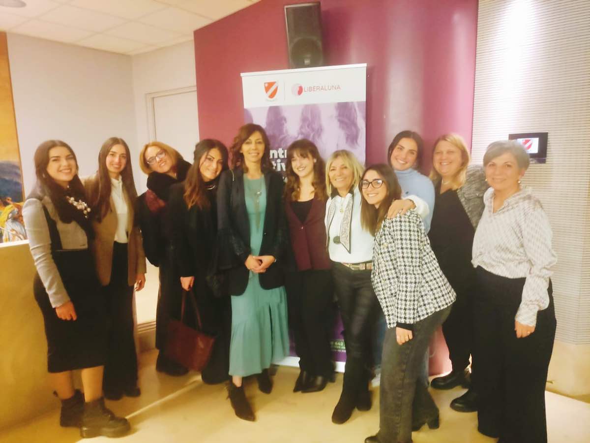 liberaluna 8 marzo 2026