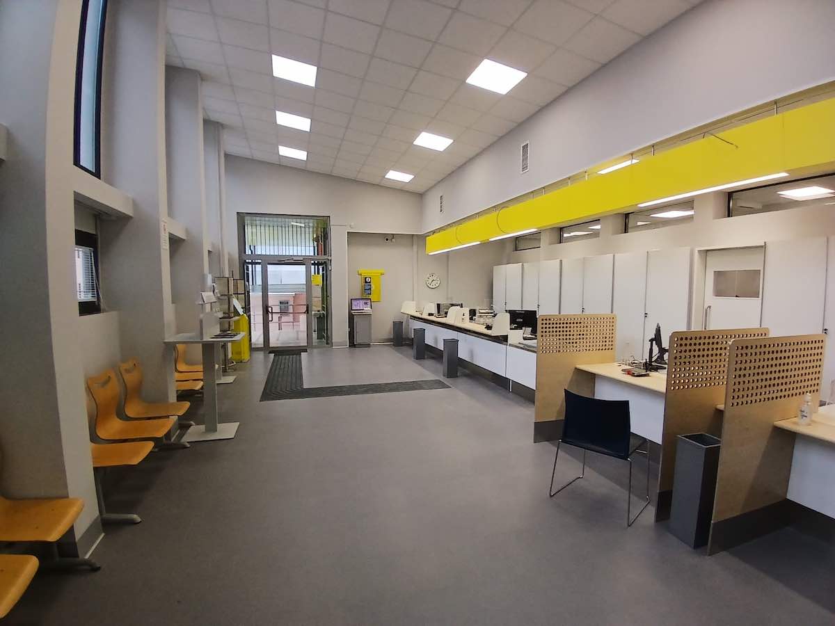 rinnovato ufficio postale bojano