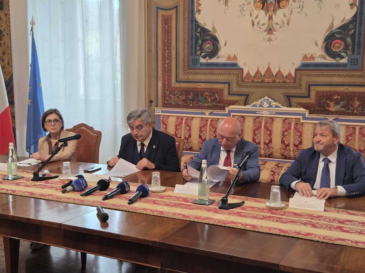 confronto prefettura roberti