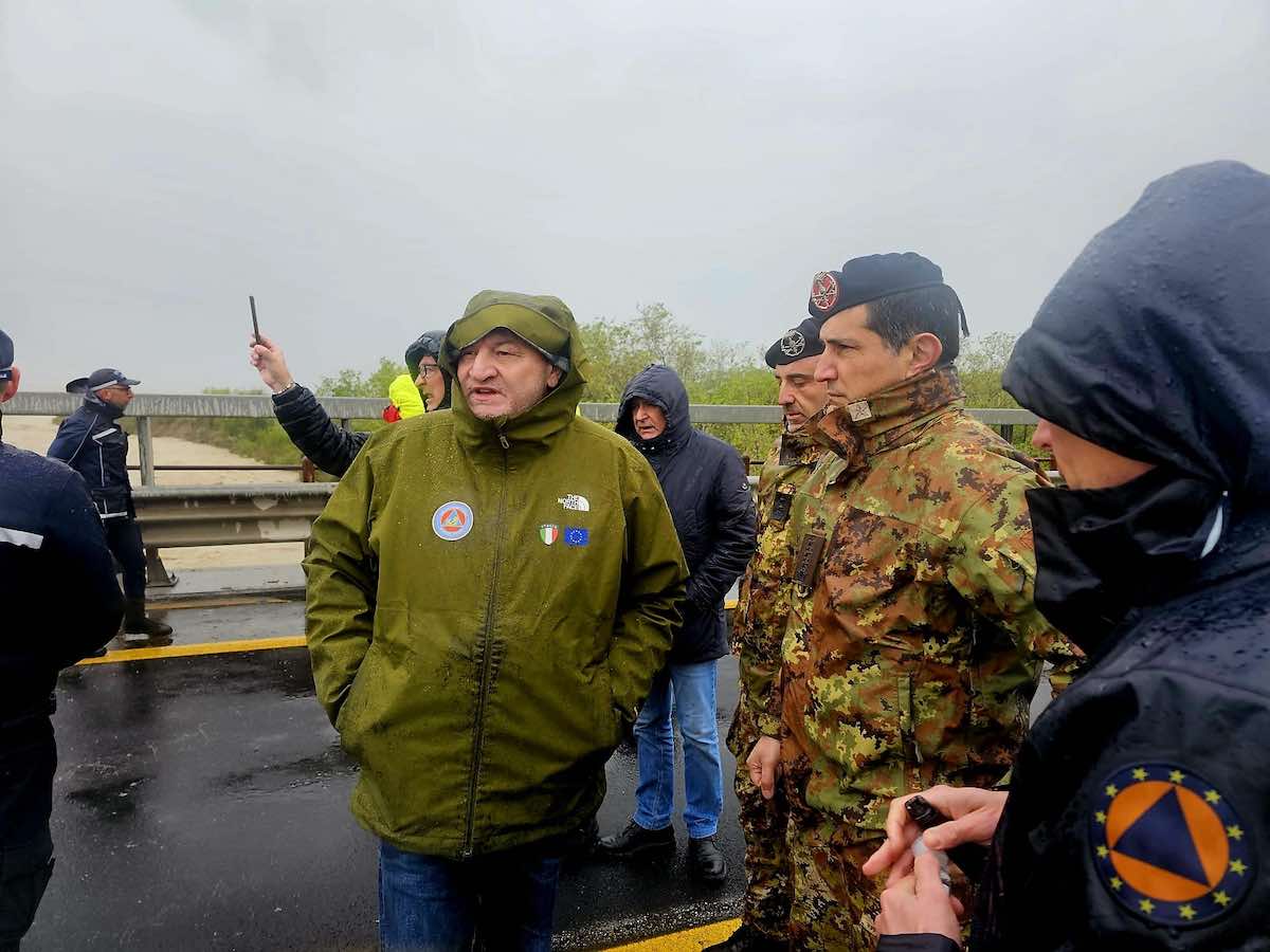 roberti ponte fiume trigno